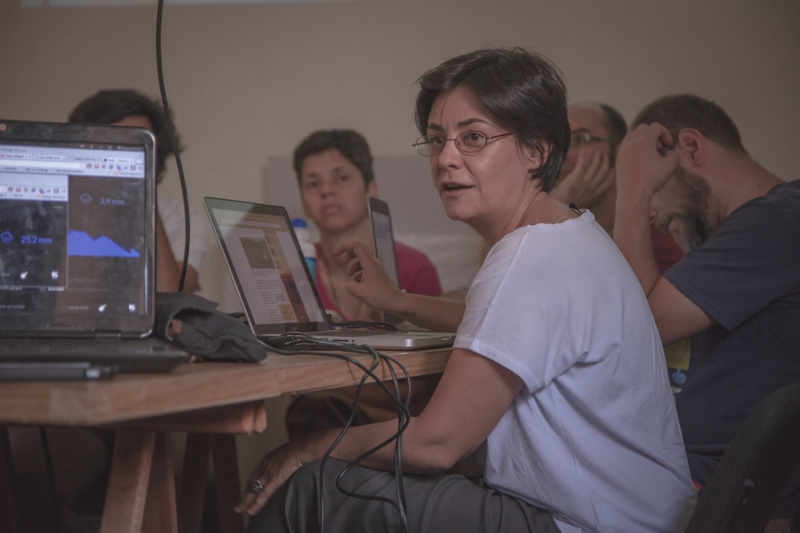 Maru Whately, pesquisadora do ISA, puxou os trabalhos sobre a crise da água na cidade de São Paulo, tema do segundo encontro 