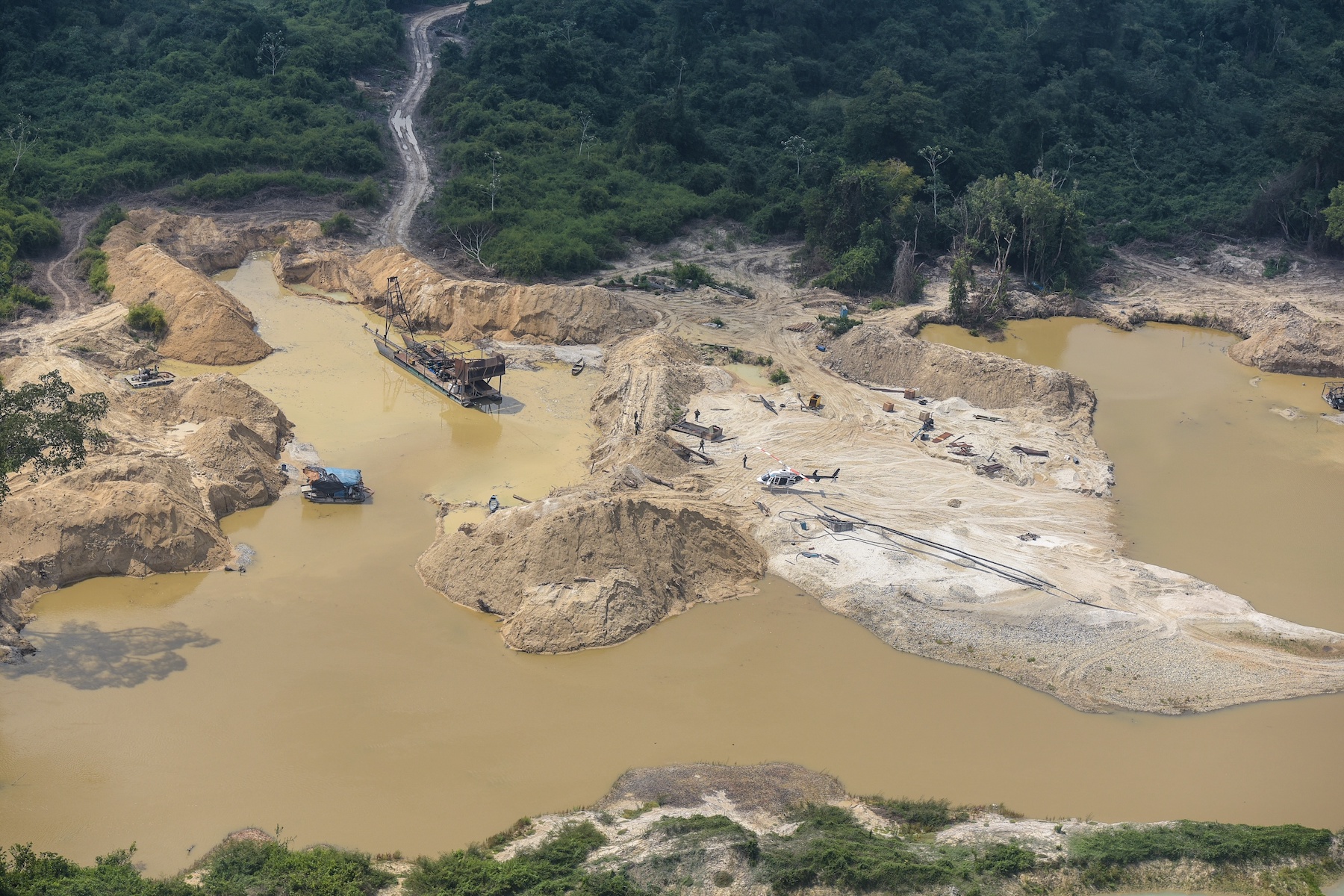 Leilão do governo Bolsonaro para liberar garimpo na Amazônia incluiu áreas  em Terra Indígena no Pará - InfoAmazonia