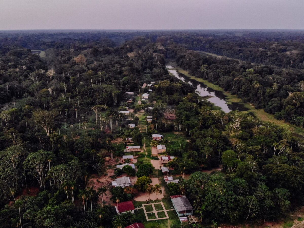 Edital para projetos de carbono do Amazonas concede unidades de conservação sobre terras indígenas, mas não consulta órgãos e comunidades