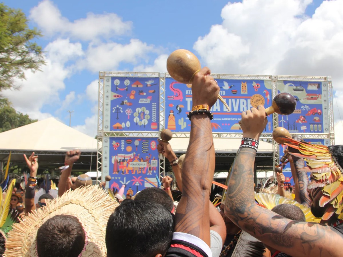 Em Brasília, indígenas cobram diálogo com Lula para enfrentar pressões sobre territórios