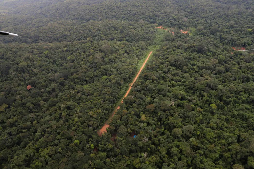 Amazônia tem quase 3 mil pistas de pouso clandestinas destinadas ao narcotráfico e garimpo ilegal