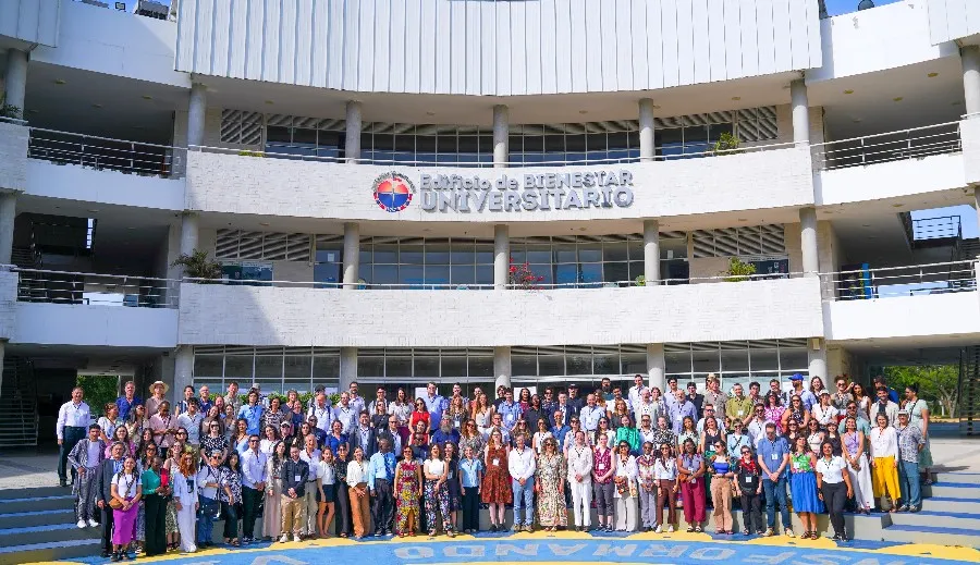 Cientistas apontam 12 caminhos para a transição longe dos combustíveis fósseis em conferência na Colômbia