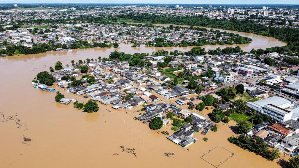 Entre a cheia e a seca, a comida falta: como a crise climática está redesenhando a fome no Acre